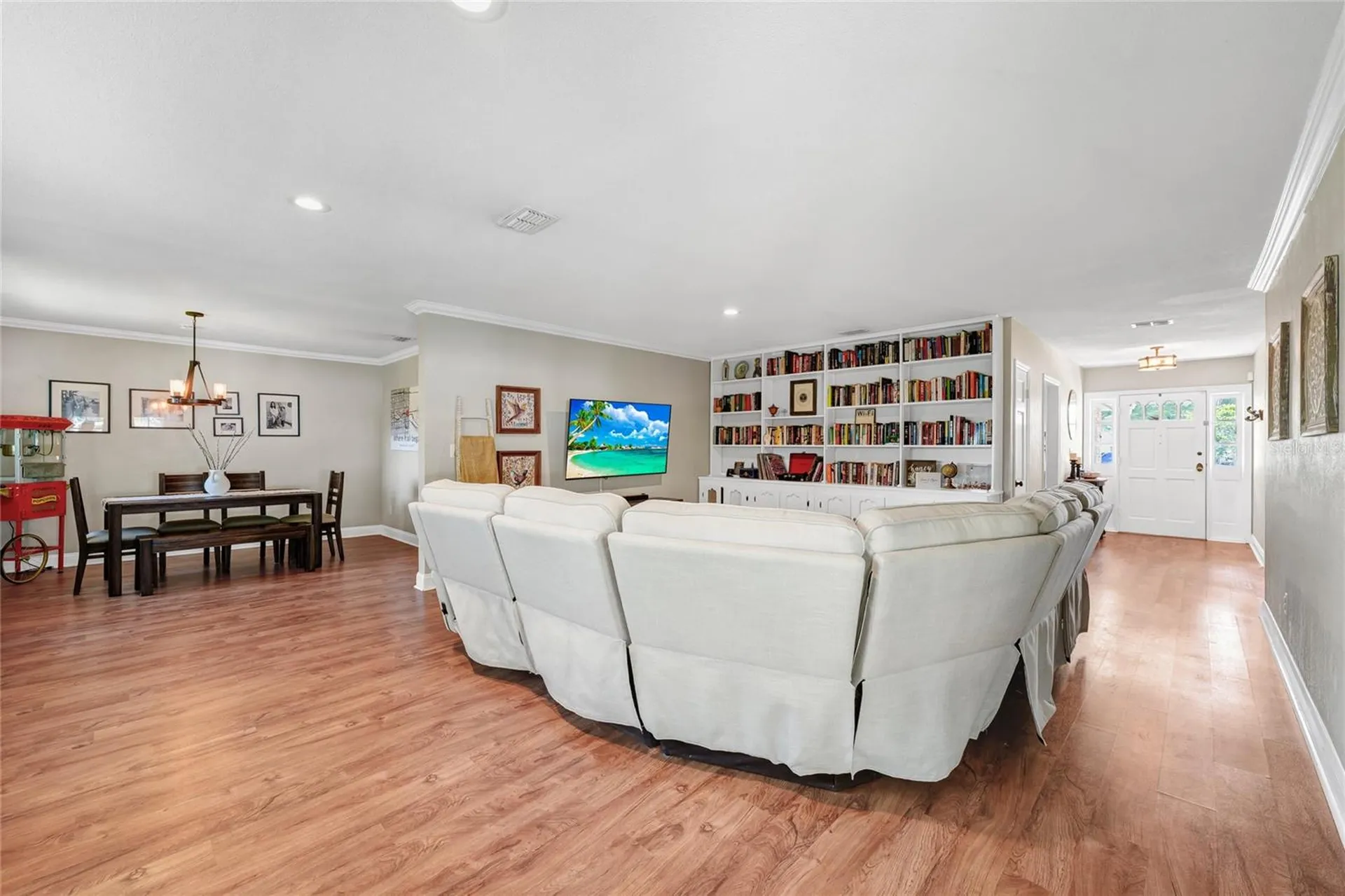 5024 Gramont Avenue Orlando FL 32812