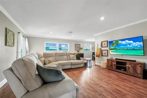 5024 Gramont Avenue Orlando FL 32812