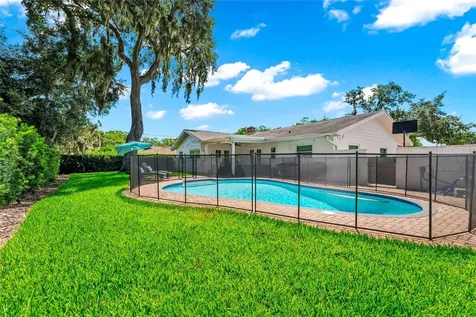 5024 Gramont Avenue Orlando FL 32812