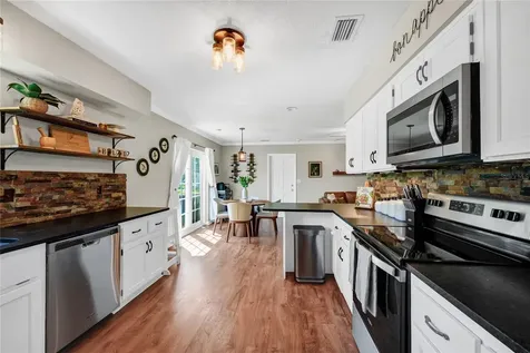 5024 Gramont Avenue Orlando FL 32812