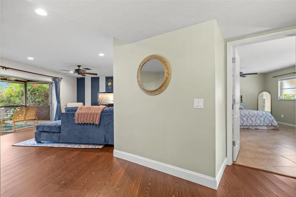 6729 Tequesta Drive Seminole FL 33777