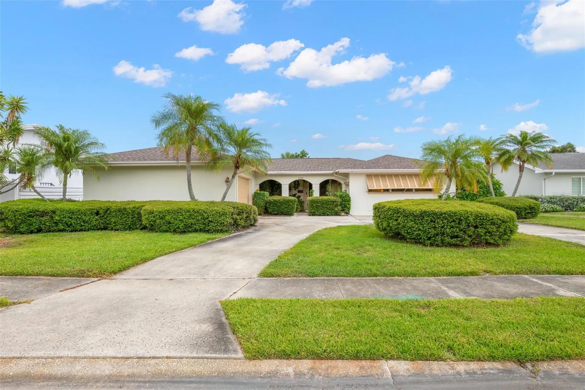 6729 Tequesta Drive Seminole FL 33777