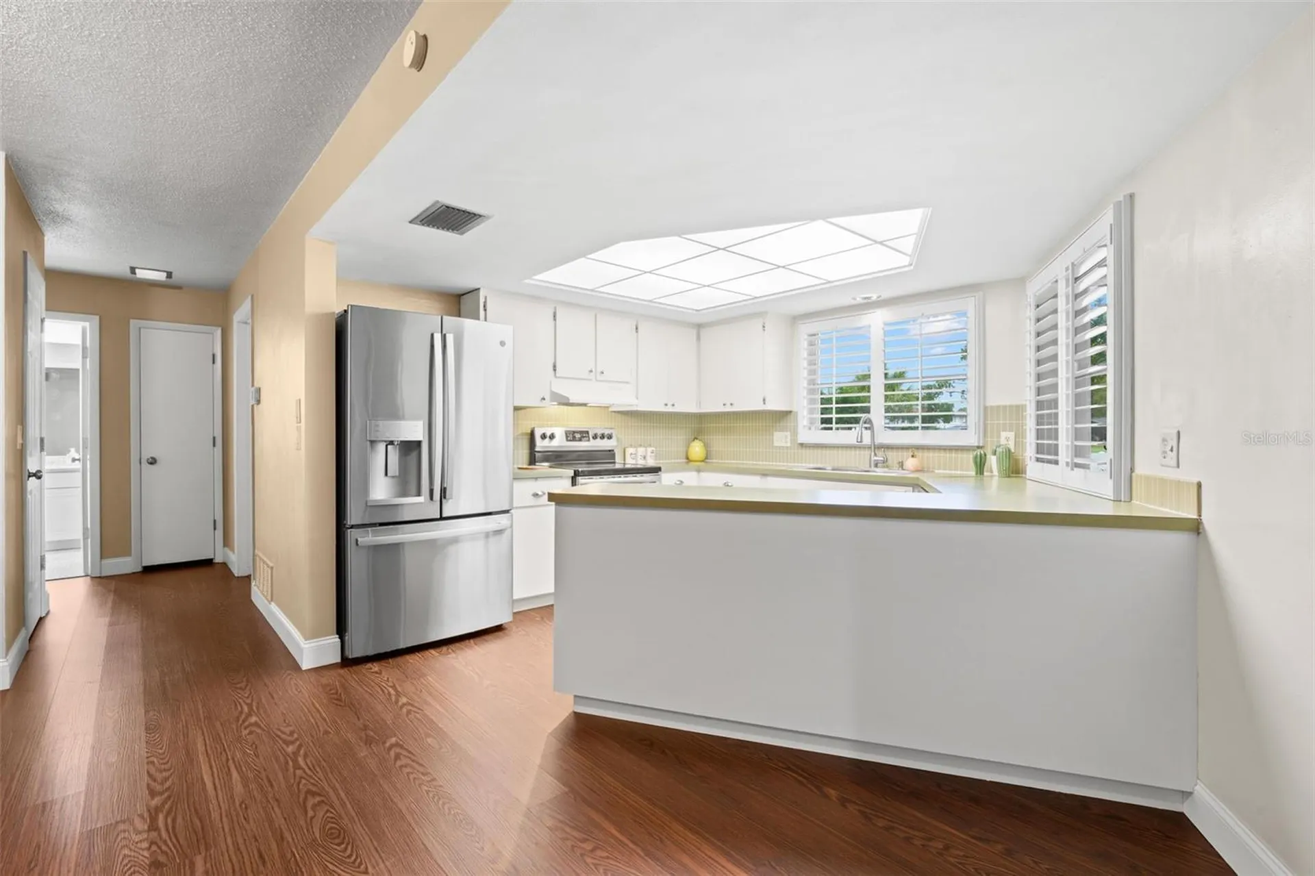 6729 Tequesta Drive Seminole FL 33777