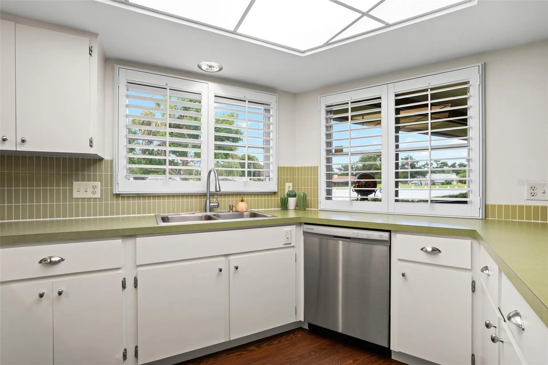 6729 Tequesta Drive Seminole FL 33777