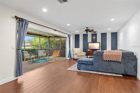6729 Tequesta Drive Seminole FL 33777
