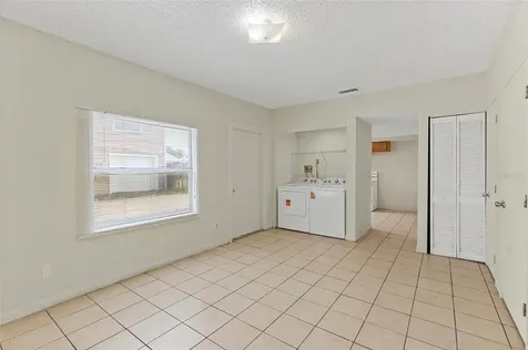 2788 41st Avenue N St Petersburg FL 33714