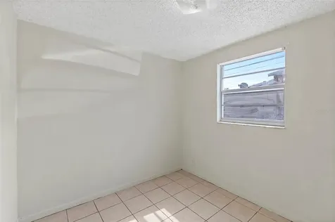 2788 41st Avenue N St Petersburg FL 33714