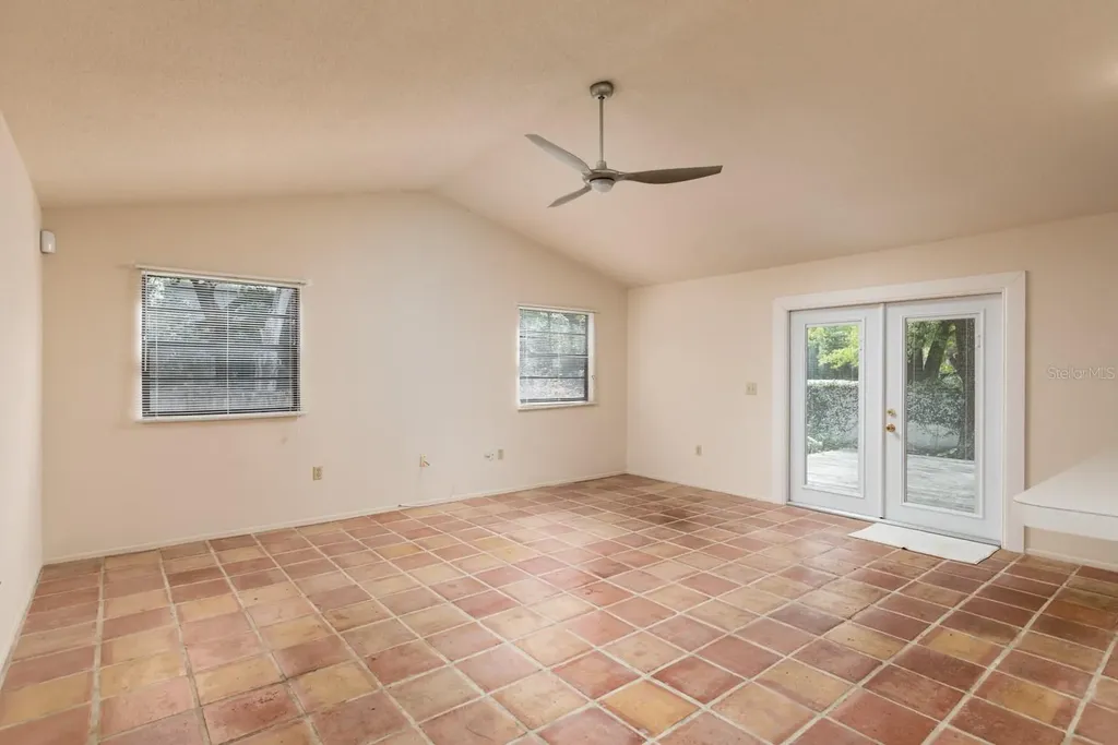 7000 5th Street N St Petersburg FL 33702