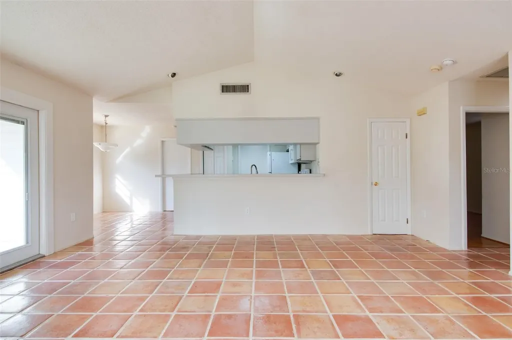 7000 5th Street N St Petersburg FL 33702