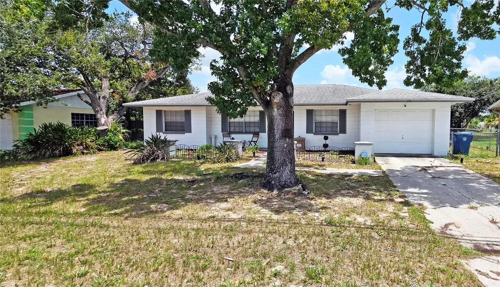 5392 Mariner Boulevard Spring Hill FL 34609