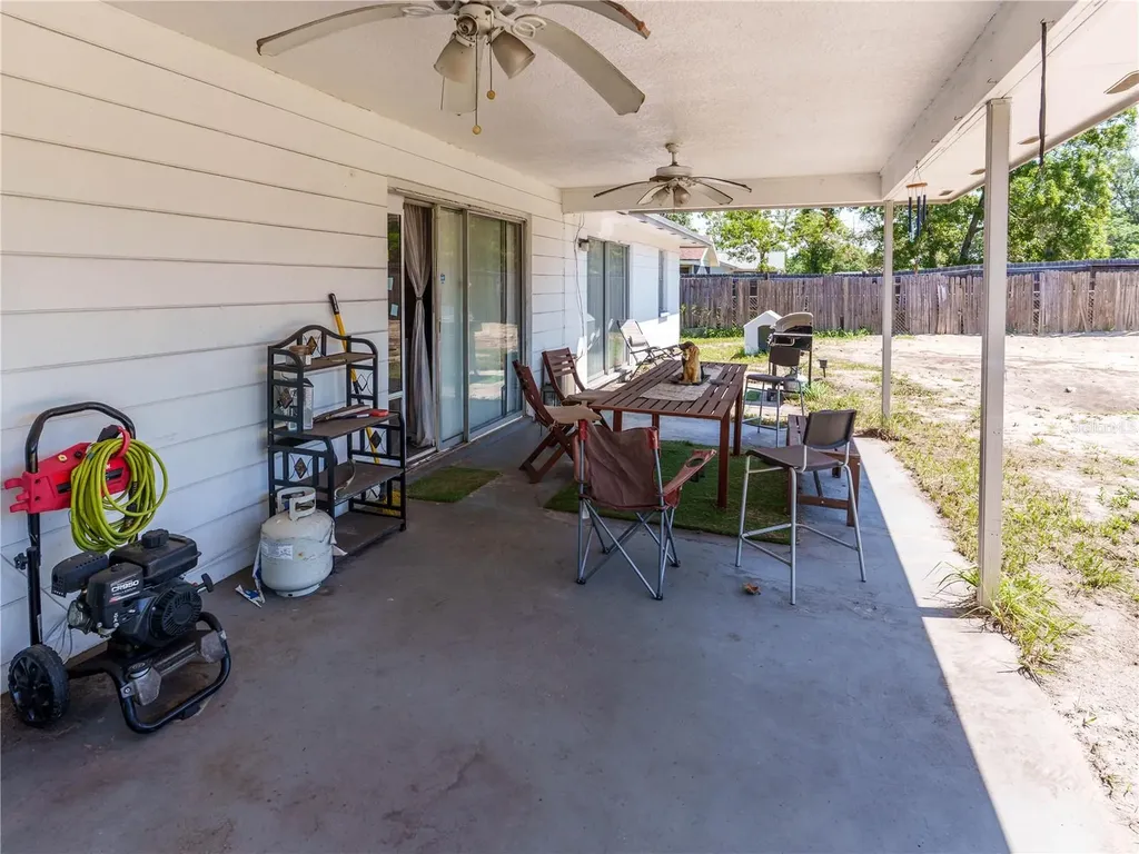 5392 Mariner Boulevard Spring Hill FL 34609