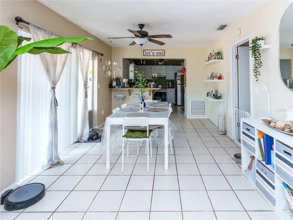5392 Mariner Boulevard Spring Hill FL 34609