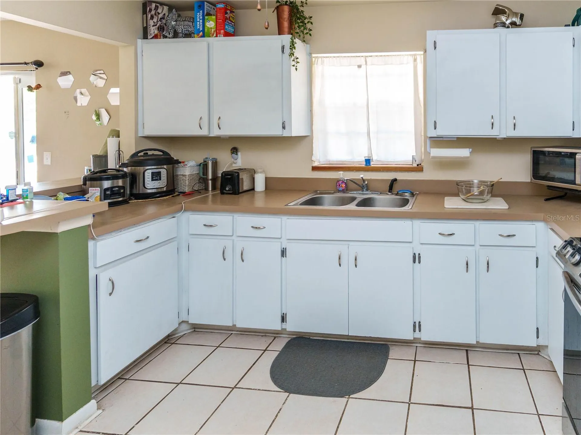5392 Mariner Boulevard Spring Hill FL 34609