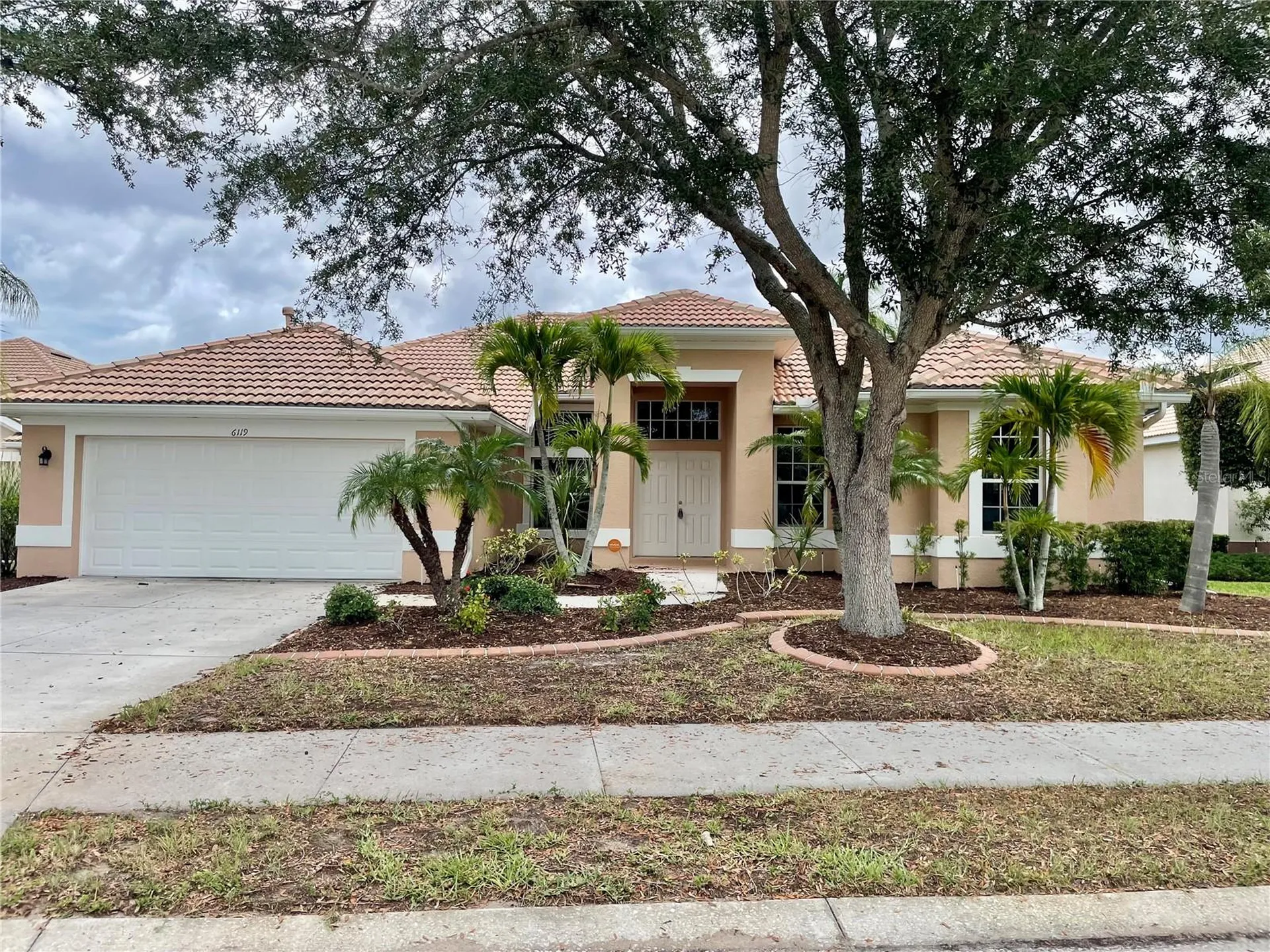 6119 Palomino Circle Bradenton FL 34201