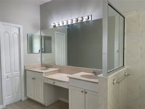 6119 Palomino Circle Bradenton FL 34201