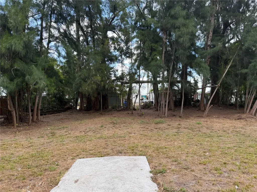 5601 16th Street W Bradenton FL 34207