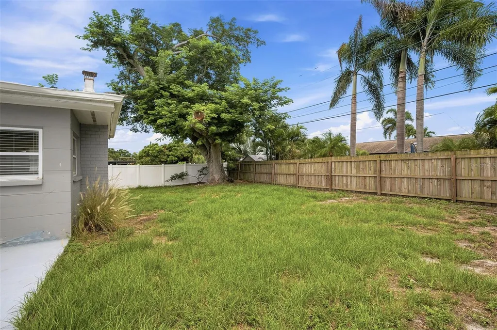 11354 123rd Terrace N Largo FL 33778