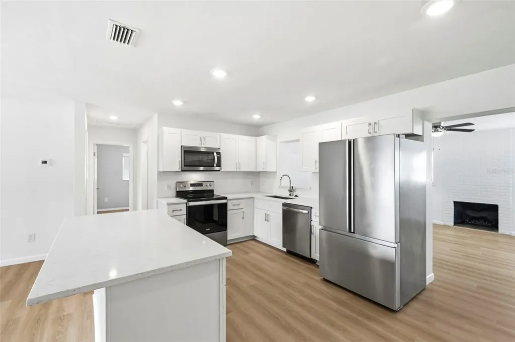 11354 123rd Terrace N Largo FL 33778