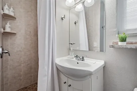 11354 123rd Terrace N Largo FL 33778