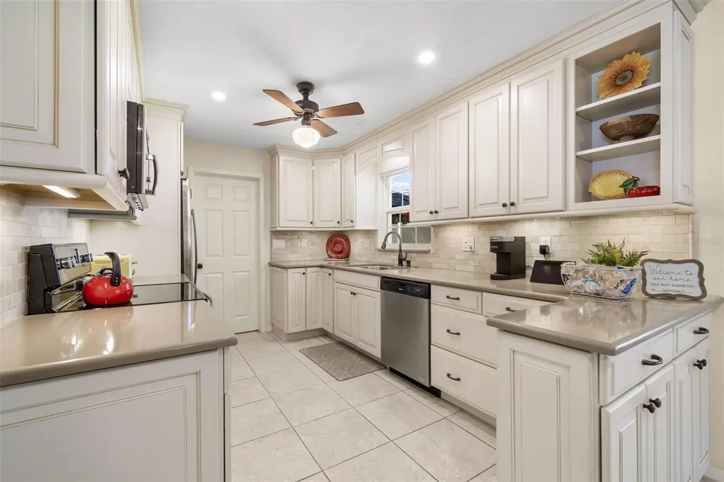 7940 3rd Street N St Petersburg FL 33702