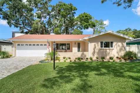 7940 3rd Street N St Petersburg FL 33702
