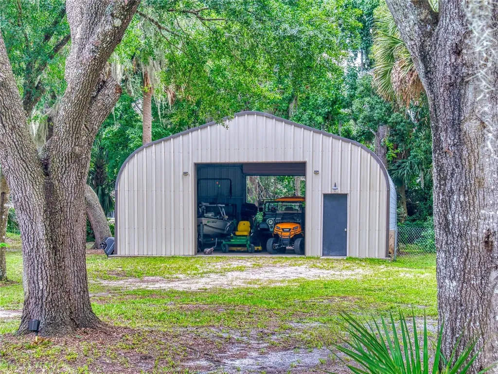 1624 Center Street Deland FL 32720