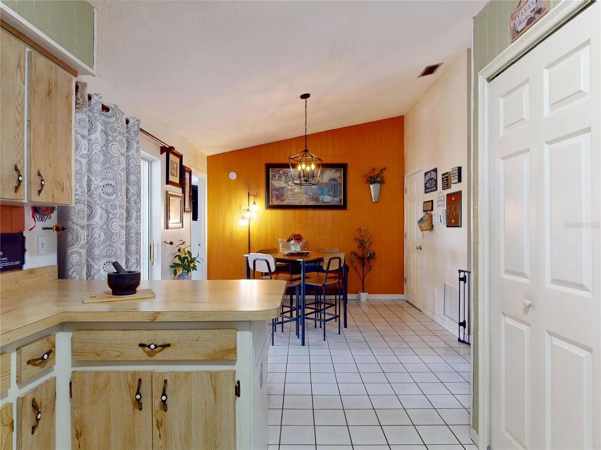 1624 Center Street Deland FL 32720
