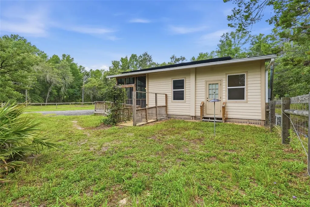 5529 NE 51st Avenue High Springs FL 32643