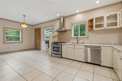5529 NE 51st Avenue High Springs FL 32643