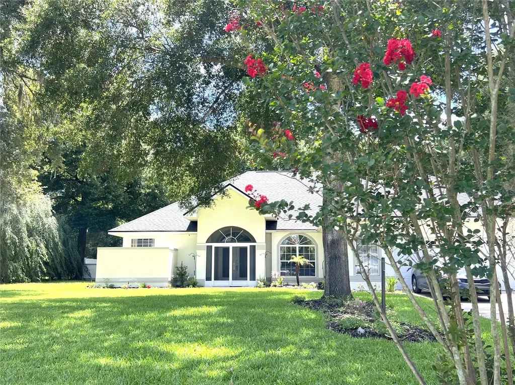 36320 Piney Ridge Boulevard Fruitland Park FL 34731