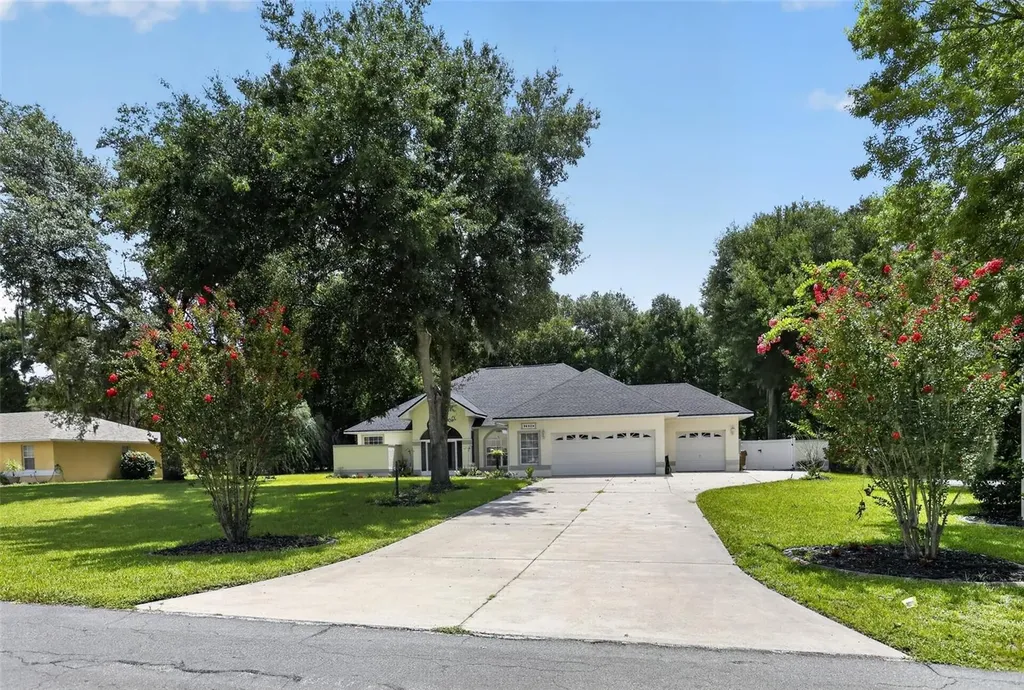 36320 Piney Ridge Boulevard Fruitland Park FL 34731