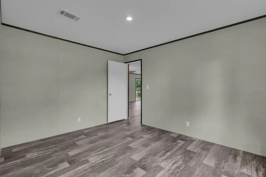 659 Alpine Street Mascotte FL 34753