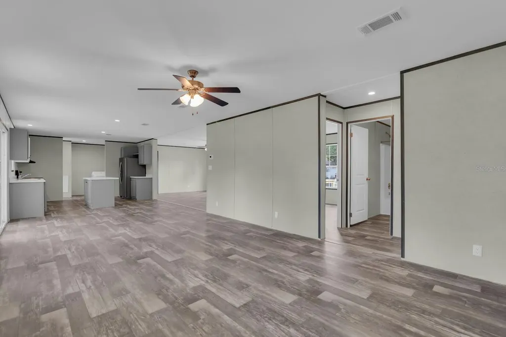 659 Alpine Street Mascotte FL 34753