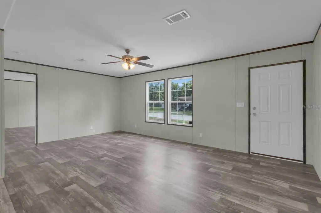 659 Alpine Street Mascotte FL 34753