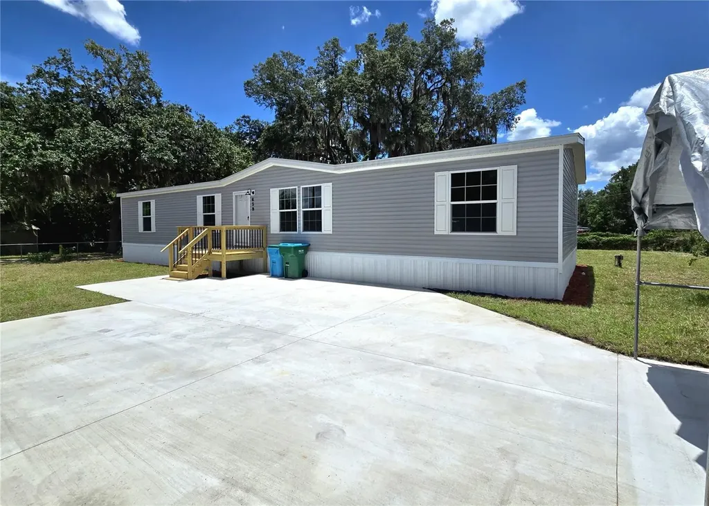 659 Alpine Street Mascotte FL 34753