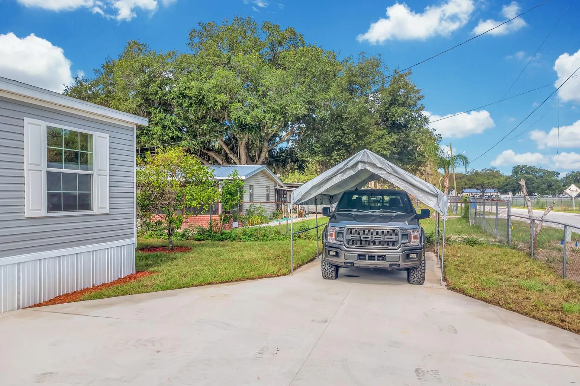 659 Alpine Street Mascotte FL 34753