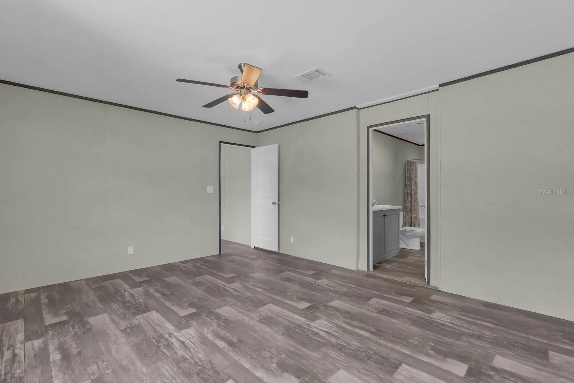 659 Alpine Street Mascotte FL 34753