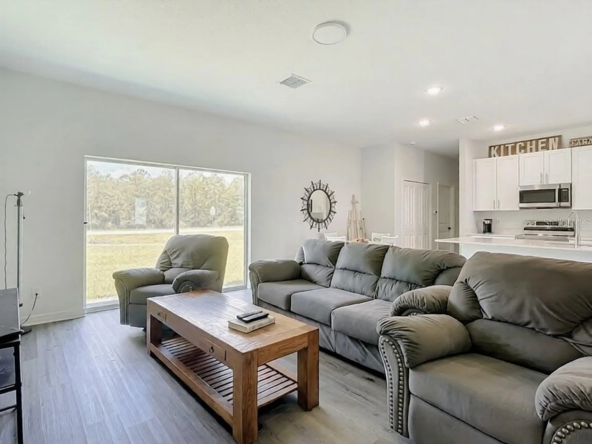 1101 Saint Tropez Court Kissimmee FL 34759
