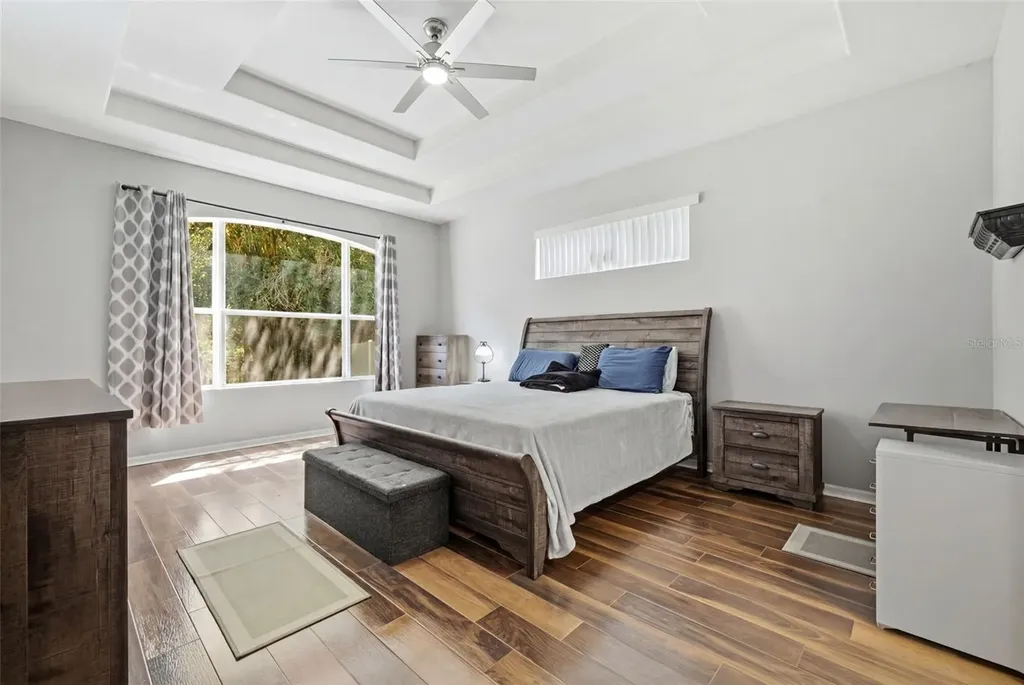 6846 Pine Springs Wesley Chapel FL 33545