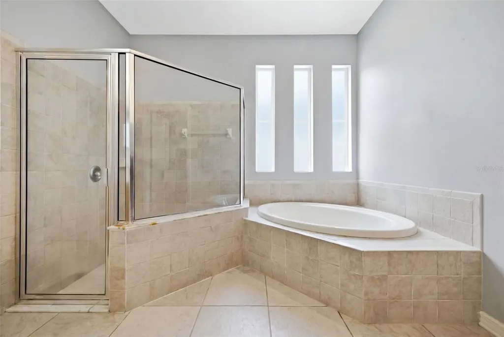 6846 Pine Springs Wesley Chapel FL 33545