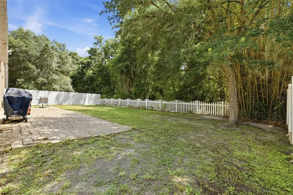 6846 Pine Springs Wesley Chapel FL 33545