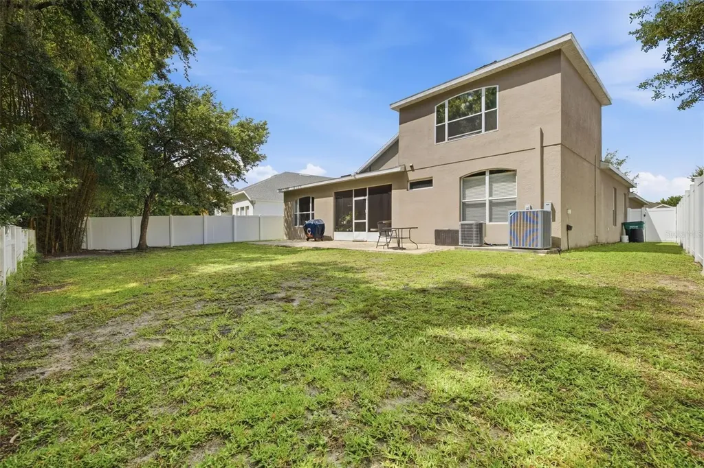 6846 Pine Springs Wesley Chapel FL 33545