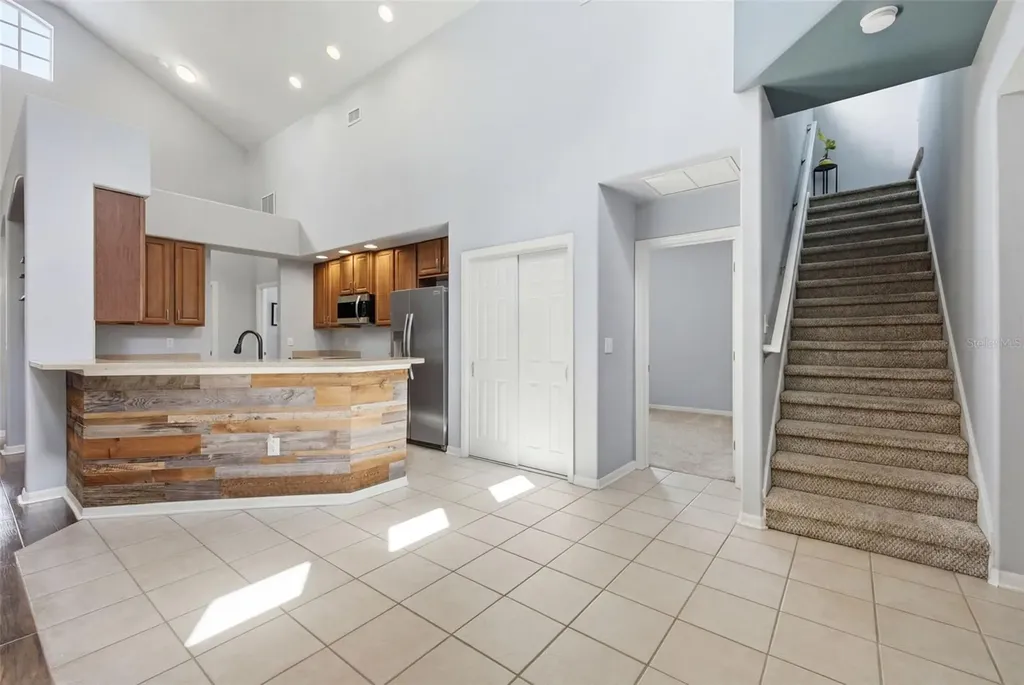 6846 Pine Springs Wesley Chapel FL 33545