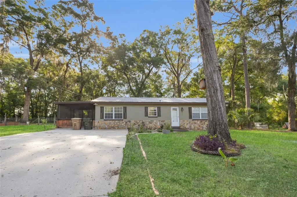 2015 NE 12th Avenue Ocala FL 34470