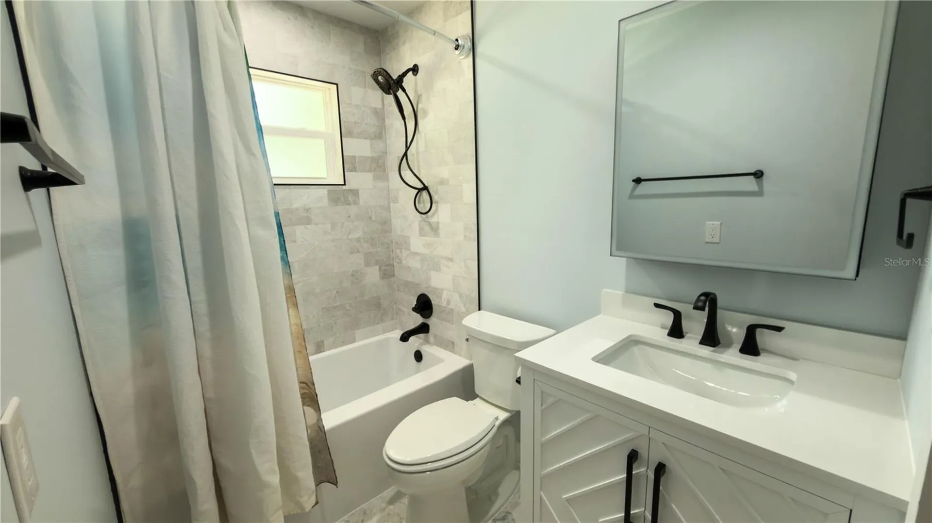 2475 W Paulstan Court Sarasota FL 34237