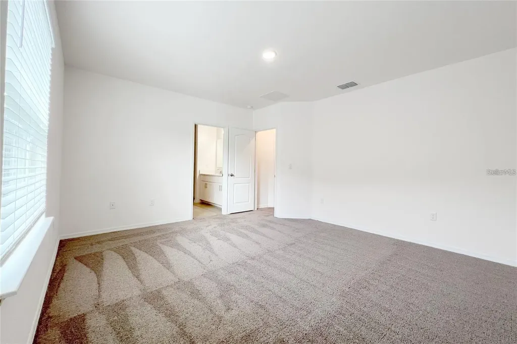 1162 Oak Bluff Drive Davenport FL 33837