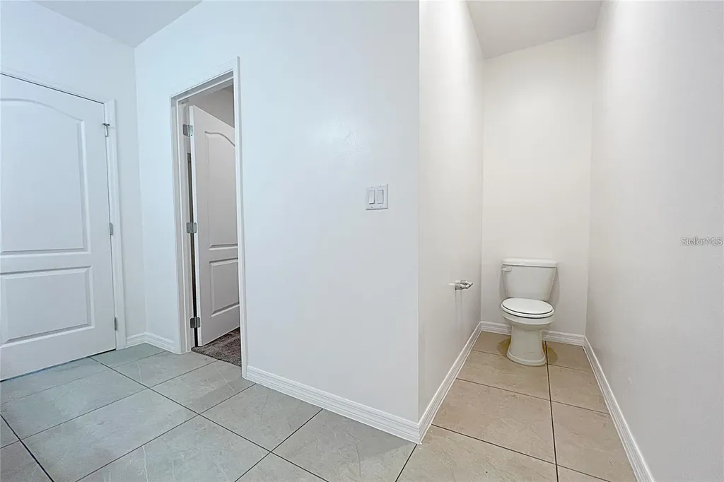 1162 Oak Bluff Drive Davenport FL 33837