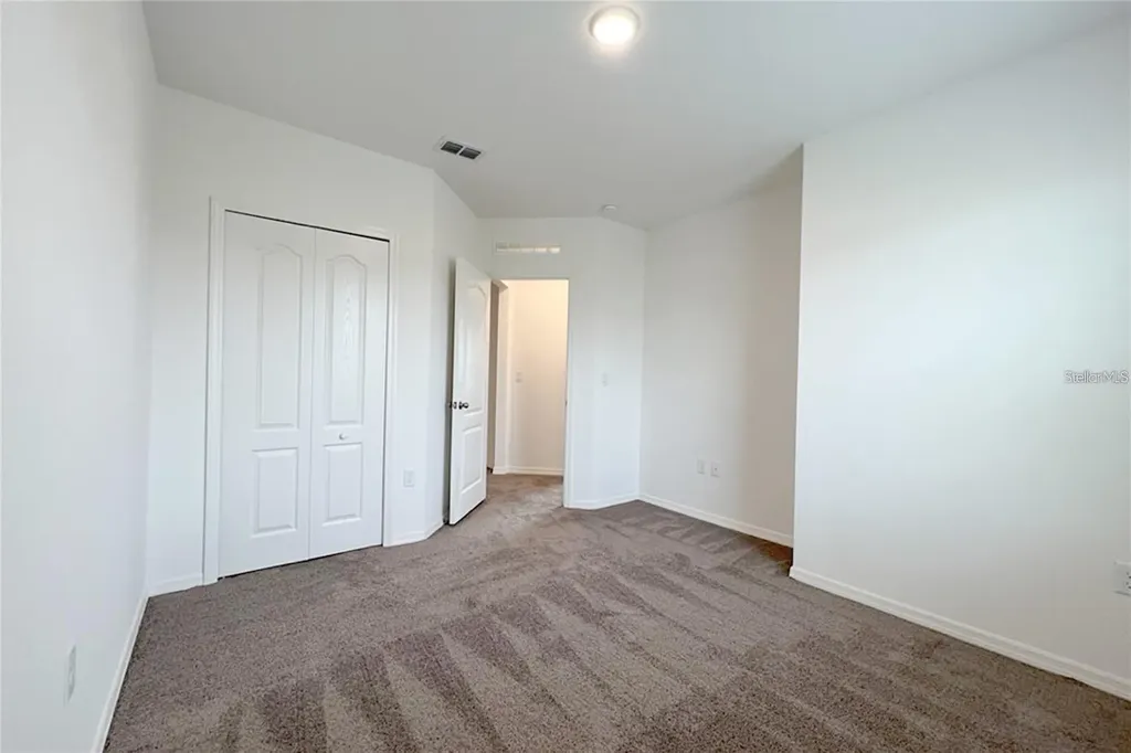 1162 Oak Bluff Drive Davenport FL 33837