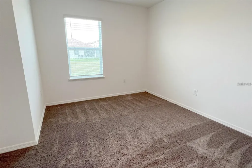 1162 Oak Bluff Drive Davenport FL 33837