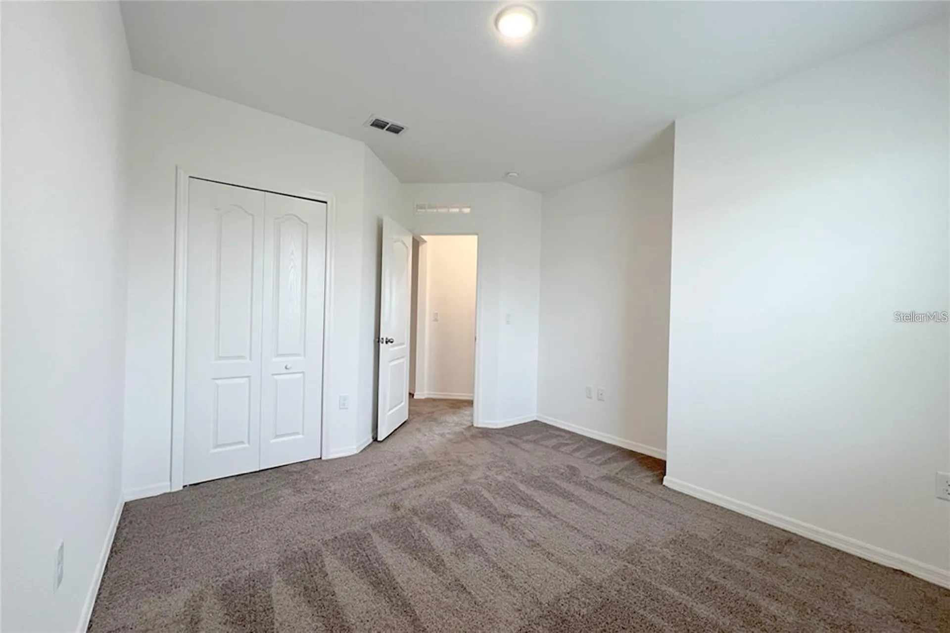 1162 Oak Bluff Drive Davenport FL 33837